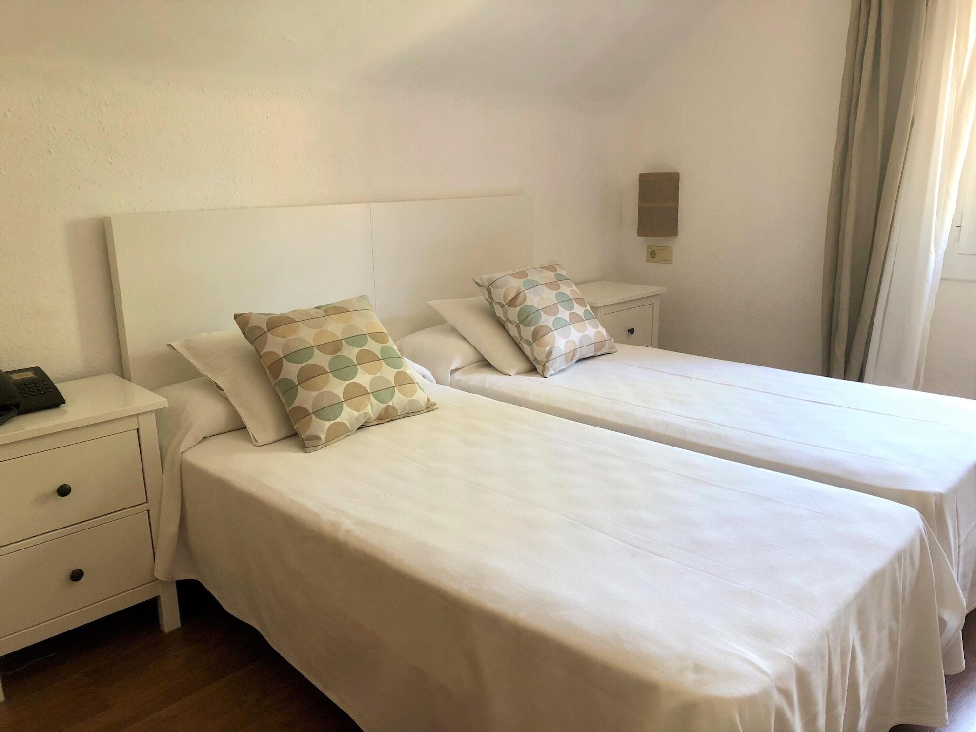 Hotel Capri Sitges Zewnętrze zdjęcie