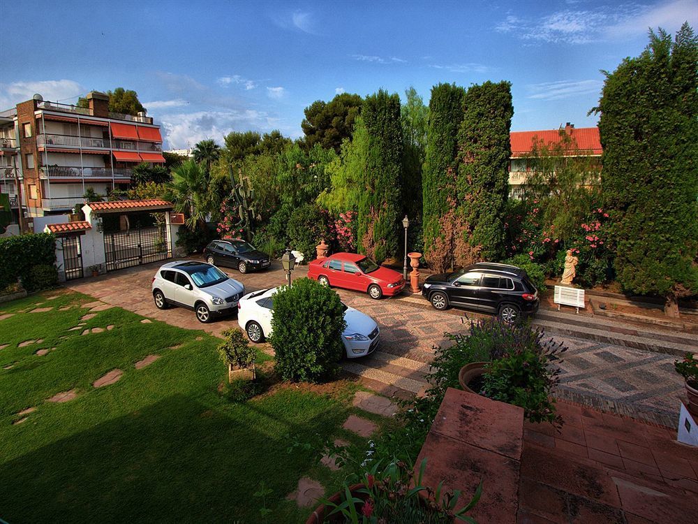 Hotel Capri Sitges Zewnętrze zdjęcie