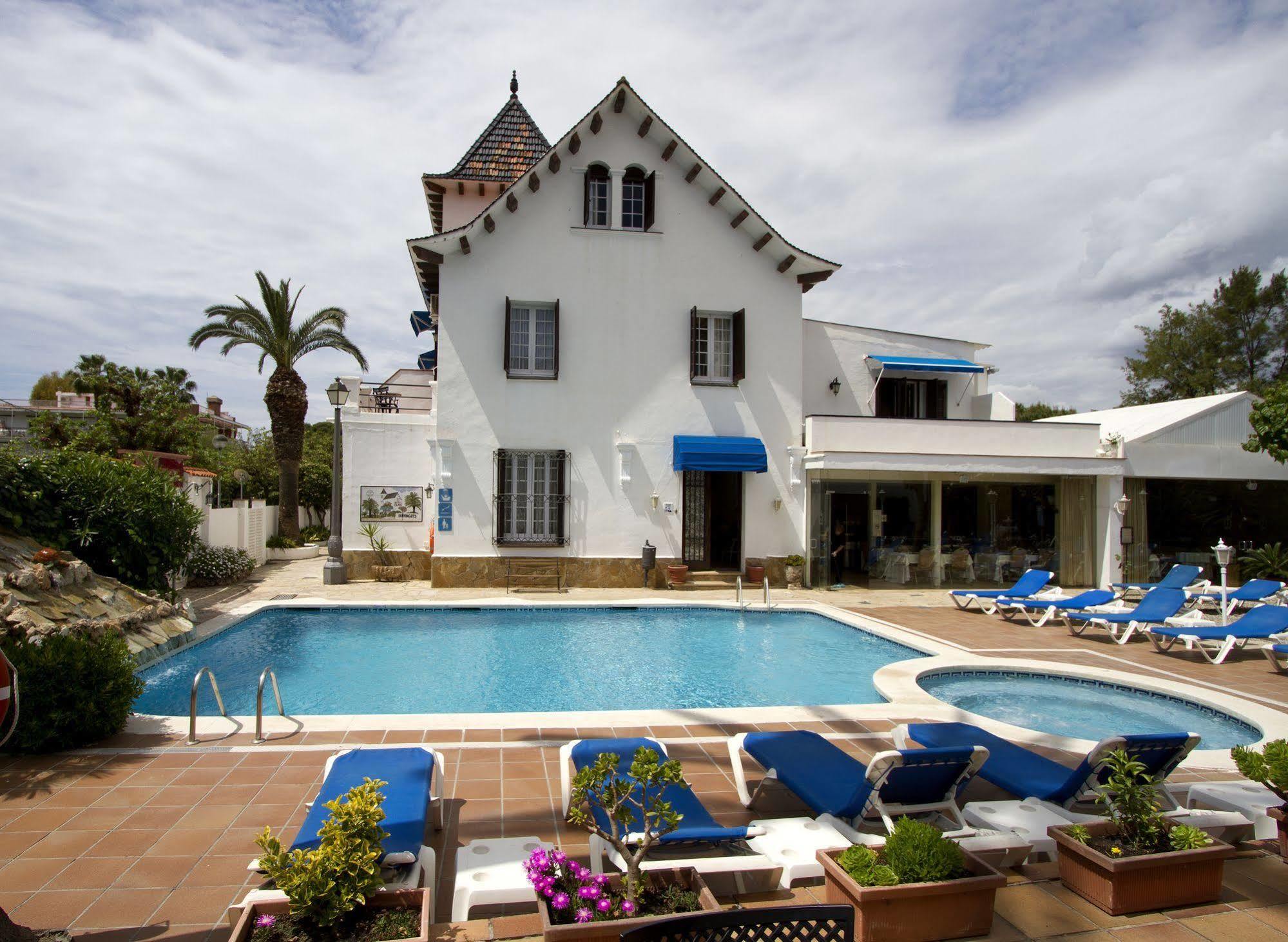 Hotel Capri Sitges Zewnętrze zdjęcie