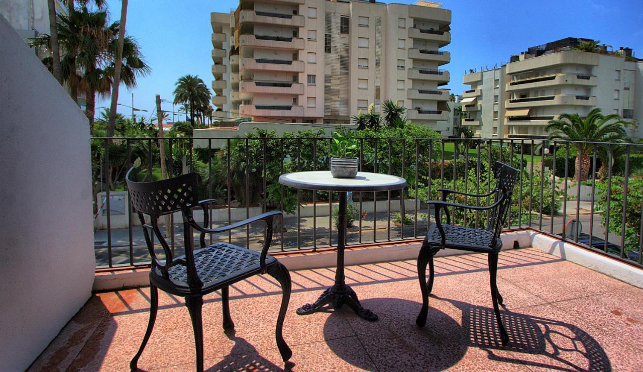 Hotel Capri Sitges Zewnętrze zdjęcie