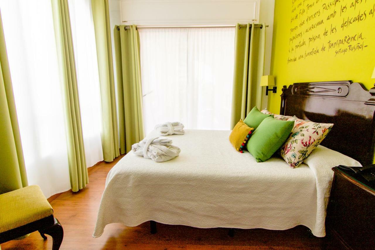 Hotel Capri Sitges Zewnętrze zdjęcie